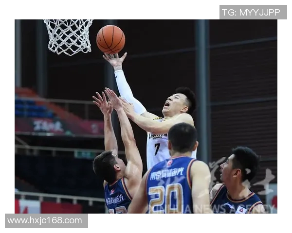 张镇麟的篮球之路：从青涩少年到CBA明星的成长历程与奋斗精神