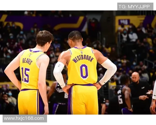 湖人对阵国王赛前深度分析及双方关键球员表现展望